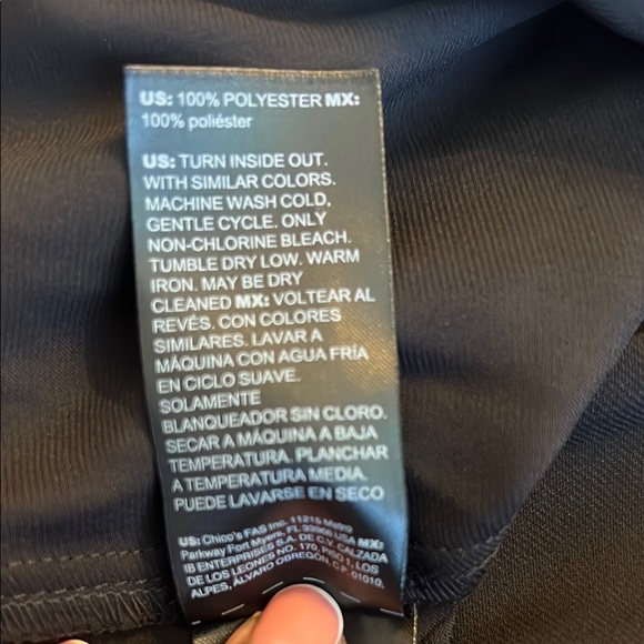 NWT WHBM Women’s Black Cargo Pants, Sz. 2 - Picture 13 of 16